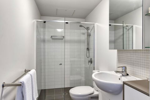 Flynn Brisbane - Accommodation Port Macquarie 26