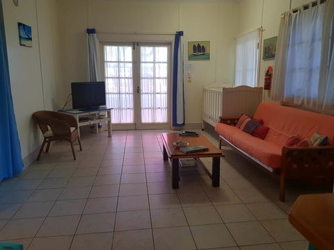 Arcadia Beach Guest House And Car Hire - Accommodation Port Macquarie 30