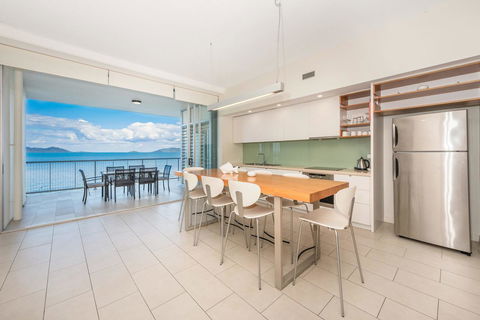 1 Bright Point Apartment 5101 - Accommodation Port Macquarie 1