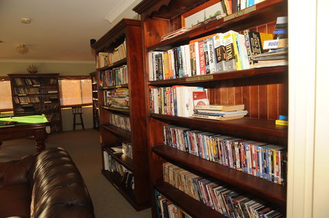 Waterfront At White Patch - Accommodation Port Macquarie 11