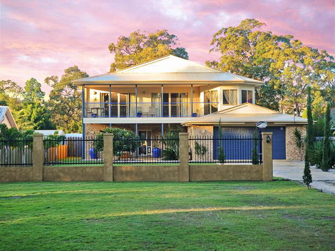 Waterfront At White Patch - Accommodation Port Macquarie 2