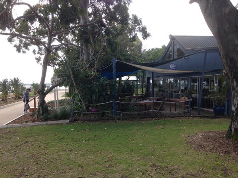 Keith\'s Place, 1 Of The 3 Most Popular Units On Bribie - Accommodation Port Macquarie 39