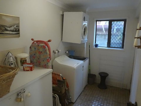 Keith\'s Place, 1 Of The 3 Most Popular Units On Bribie - Accommodation Port Macquarie 28