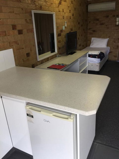 Bribie Waterways Motel - Accommodation Port Macquarie 32