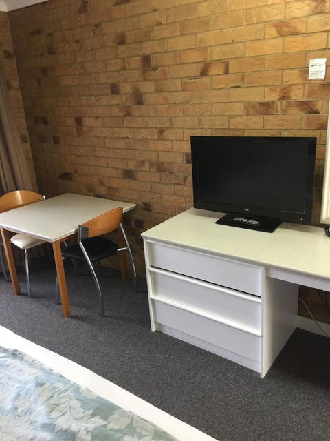 Bribie Waterways Motel - Accommodation Port Macquarie 36
