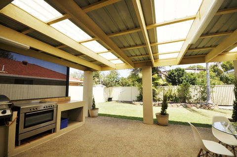Ocean Wave - Accommodation Port Macquarie 17