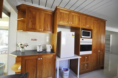 Ocean Wave - Accommodation Port Macquarie 4