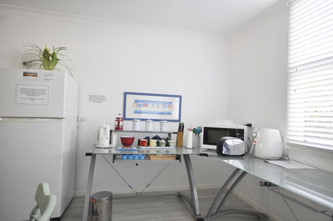 Retro Beach Flat - Accommodation Port Macquarie 11
