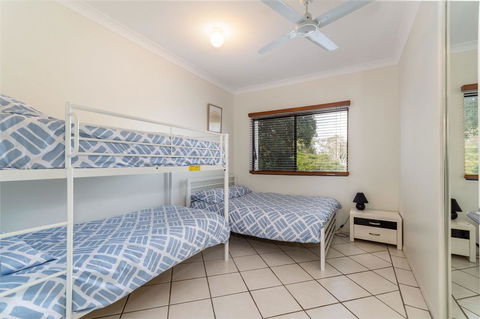 Waterfront Views From Private Rooftop Balcony - Bayview South Esp, Bongaree - Accommodation Port Macquarie 14