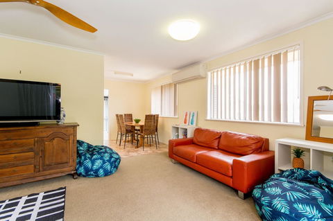 Short Stroll To Surf Beach - North Street, Woorim - Accommodation Port Macquarie 17