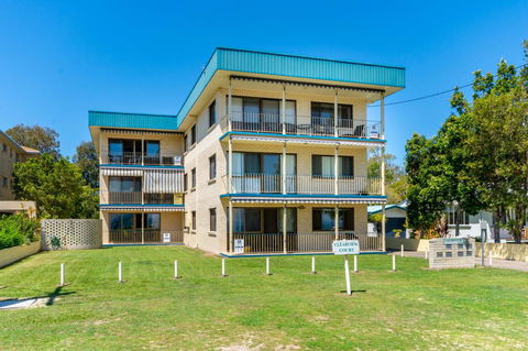Water Views - Top Floor -Clearview Apartments South Esp, Bongaree - Accommodation Port Macquarie 11