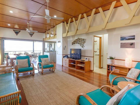 Claytons 1 By Discover Stradbroke - Accommodation Port Macquarie 3