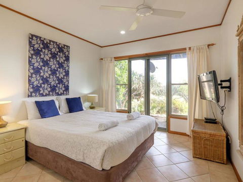 Claytons 1 By Discover Stradbroke - Accommodation Port Macquarie 4