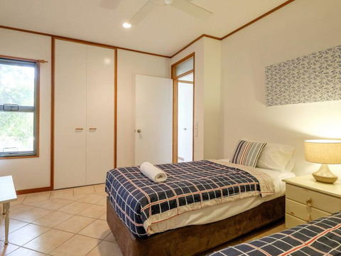 Claytons 1 By Discover Stradbroke - Accommodation Port Macquarie 24