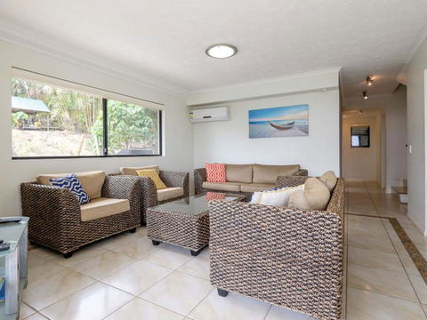 Mooloomba Five - Accommodation Port Macquarie 13