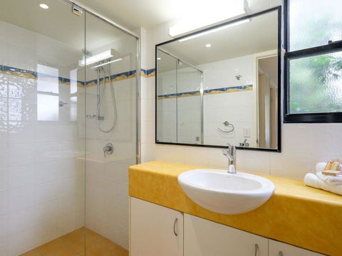Mooloomba Five - Accommodation Port Macquarie 2