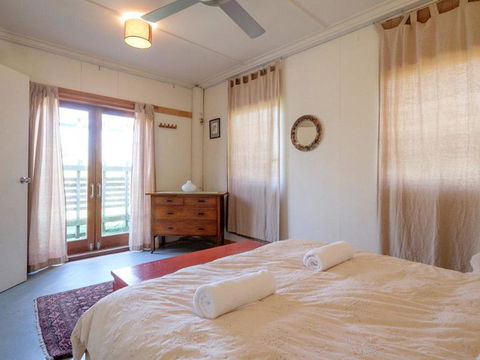 Eddies Place - Accommodation Port Macquarie 6