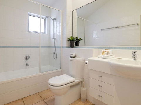 Beachies 3 - Accommodation Port Macquarie 12