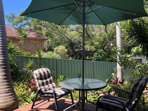 'Sandy Palms' 28 Moorooba Cr - Beautiful Home With Wifi, Air-con And Boat Parking - Accommodation Port Macquarie 3