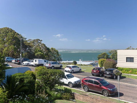 1 'Portofino' 7 Laman Street - Aircon & 1st Level Unit - Accommodation Port Macquarie 0