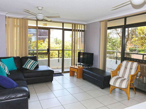 1 'The Commodore' 9-11 Donald St - Ground Floor Unit, Close To Shops, Cafe's And Marina - Accommodation Port Macquarie 3
