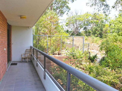 1 'The Commodore' 9-11 Donald St - Ground Floor Unit, Close To Shops, Cafe's And Marina - Accommodation Port Macquarie 2