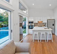 1 Bedroom Sydney Beach Studio - Accommodation Port Macquarie