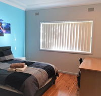 1 Double Quaint Private room near public bus transport - SHAREHOUSE - Accommodation Port Macquarie