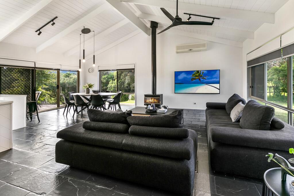 St Andrews Beach VIC Accommodation Port Macquarie