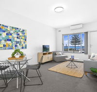 1 South Pacific - Accommodation Port Macquarie