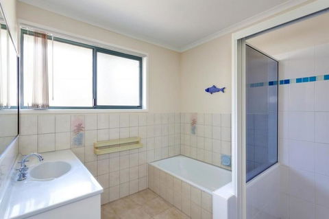 1-33 Tingira Close - Rainbow Beach, Gorgeous Ocean Views, Swimming Pool, Air Conditioning - Accommodation Port Macquarie 1