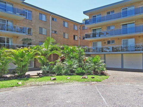 10 'Parkview', 11-13 Catalina Close - Peaceful Park Views - Accommodation Port Macquarie 0