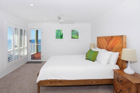 10 Mona Vista Crt, Coolum Beach, VIEWS, WiFi, Pet Friendly - Accommodation Port Macquarie 0