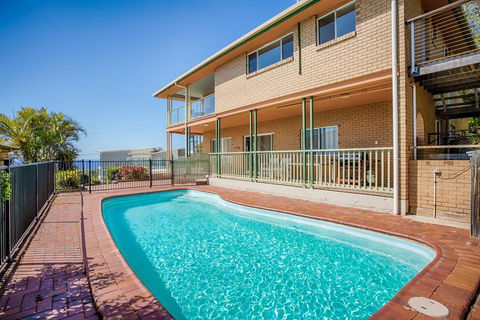 100 Cooloola Drive - Accommodation Port Macquarie 1