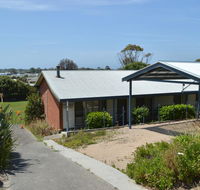 100 on Myer - Accommodation Port Macquarie