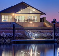 11 Kestrel Place - PRIVATE JETTY - Accommodation Port Macquarie