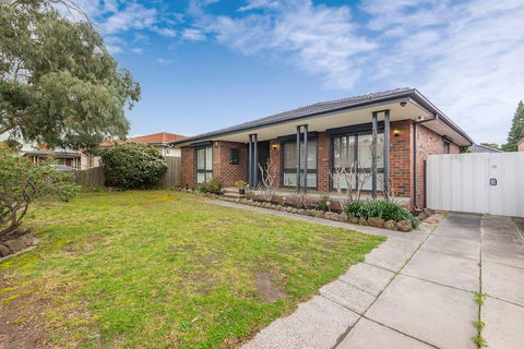 111, Relaxing Family Getaway In Burwood - Accommodation Port Macquarie 0
