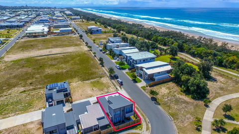 12 Sunfish Lane Beachshack - Accommodation Port Macquarie 0