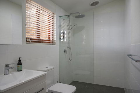 131 Your Vineyard Home In The Heart Of The Vale - Accommodation Port Macquarie 3
