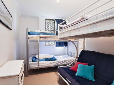 14 'Mistral Court' 17 Mistral Close - Across The Road From The Beach - Accommodation Port Macquarie 3