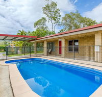 14 Double Island Drive - Rainbow Beach Large Holiday House with PoolPets Welcome Free Wi-Fi - Accommodation Port Macquarie