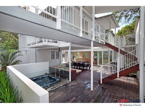14 Little Cove Road - Accommodation Port Macquarie 3