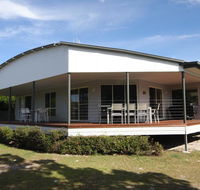 14 Zircon Street - Centrally located family home with covered deck close to patrolled beach  shops - Accommodation Port Macquarie