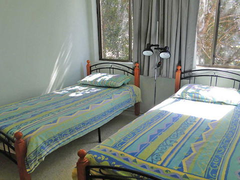 15 'Harbourside' 3-7 Soldiers Point Road - Right On The Waterfront - Accommodation Port Macquarie 3