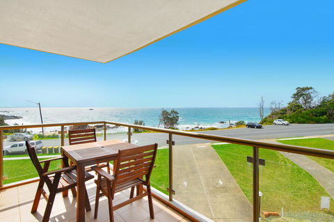 15 Beachpark Apartments - Accommodation Port Macquarie 2