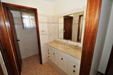 16 Haddrill Parade - Accommodation Port Macquarie 3