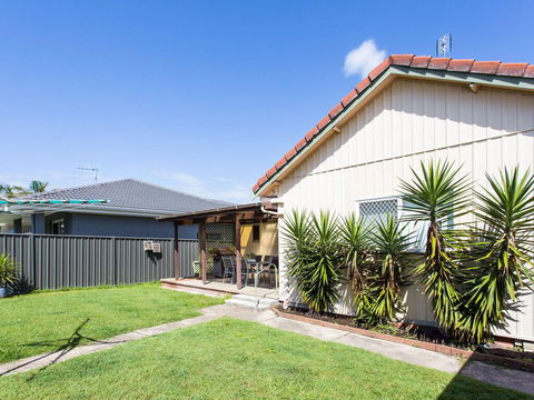 19 Lincoln Street - Accommodation Port Macquarie 2