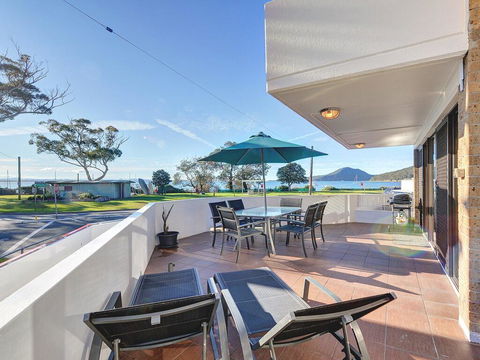 2 'Fleetwood', 63 Shoal Bay Road - Spectacular Views - Accommodation Port Macquarie 0