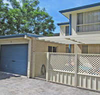 2 'Mahi Mahi' 5 Achilles Street - 3 bedroom between Shoal Bay and Little Beach - Accommodation Port Macquarie