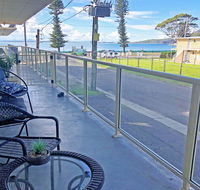 2 'Shoal Court' 7 Lillian Street - fabulous location with water views - Accommodation Port Macquarie